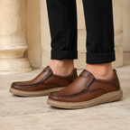 Zapato formal de cuero con suela dura