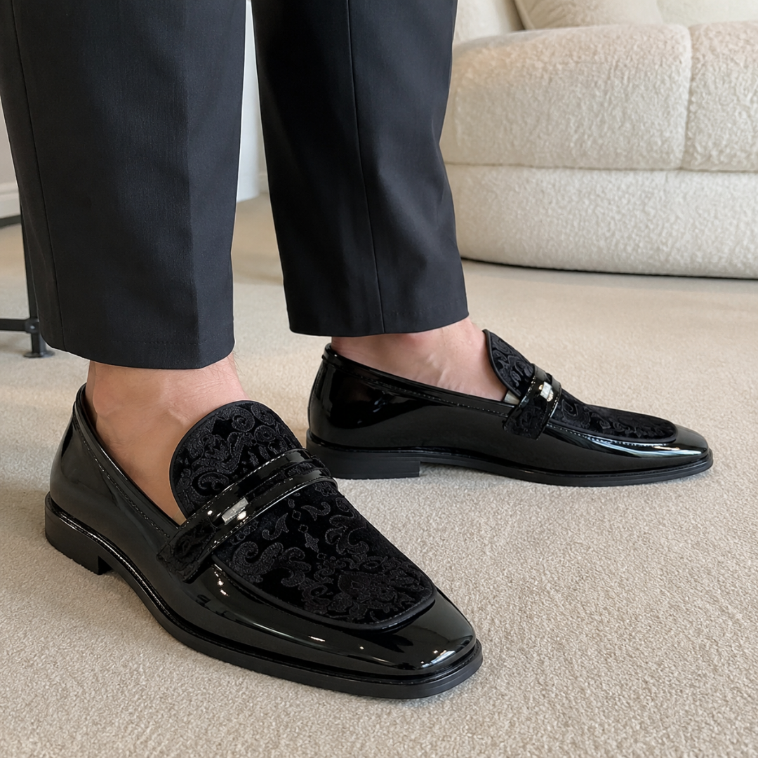 Mocasines de Vestir con Detalle Texturizado y Acabado Brillante