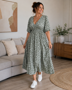 Vestido Estampado con Cuello en V