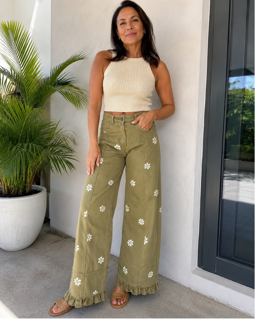 Pantalón Wide Leg con Bordados Florales