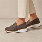 Mocasines con Plataforma y Detalles Metálicos®