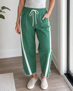 Pantalón Casual de Cintura Elástica con Franjas Laterales®