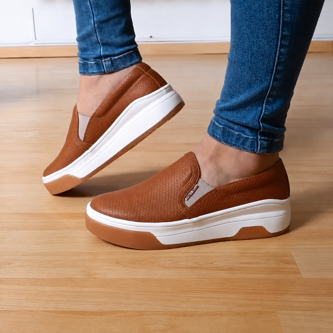 Zapatillas Slip-On con Plataforma