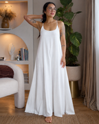 Vestido Largo Fluido con Tirantes Finos