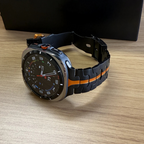 Reloj Deportivo con Correa de Acero®