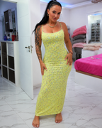 Vestido Largo Entallado con Espalda Abierta y Tirantes Finos