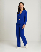 Conjunto de Punto de Elegancia y Confort en Dos Piezas Para Mujer