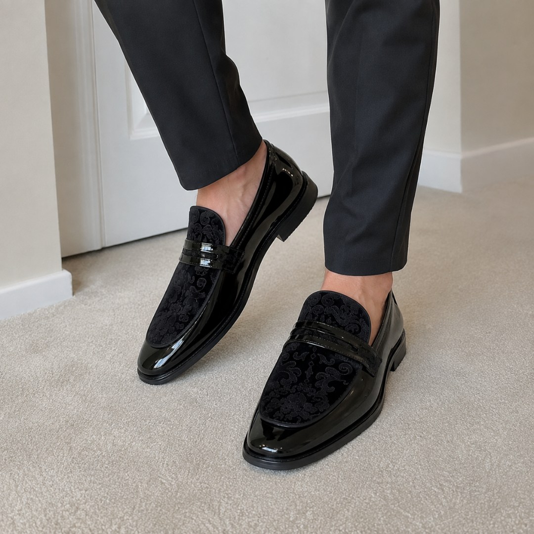 Mocasines de Vestir con Detalle Texturizado y Acabado Brillante