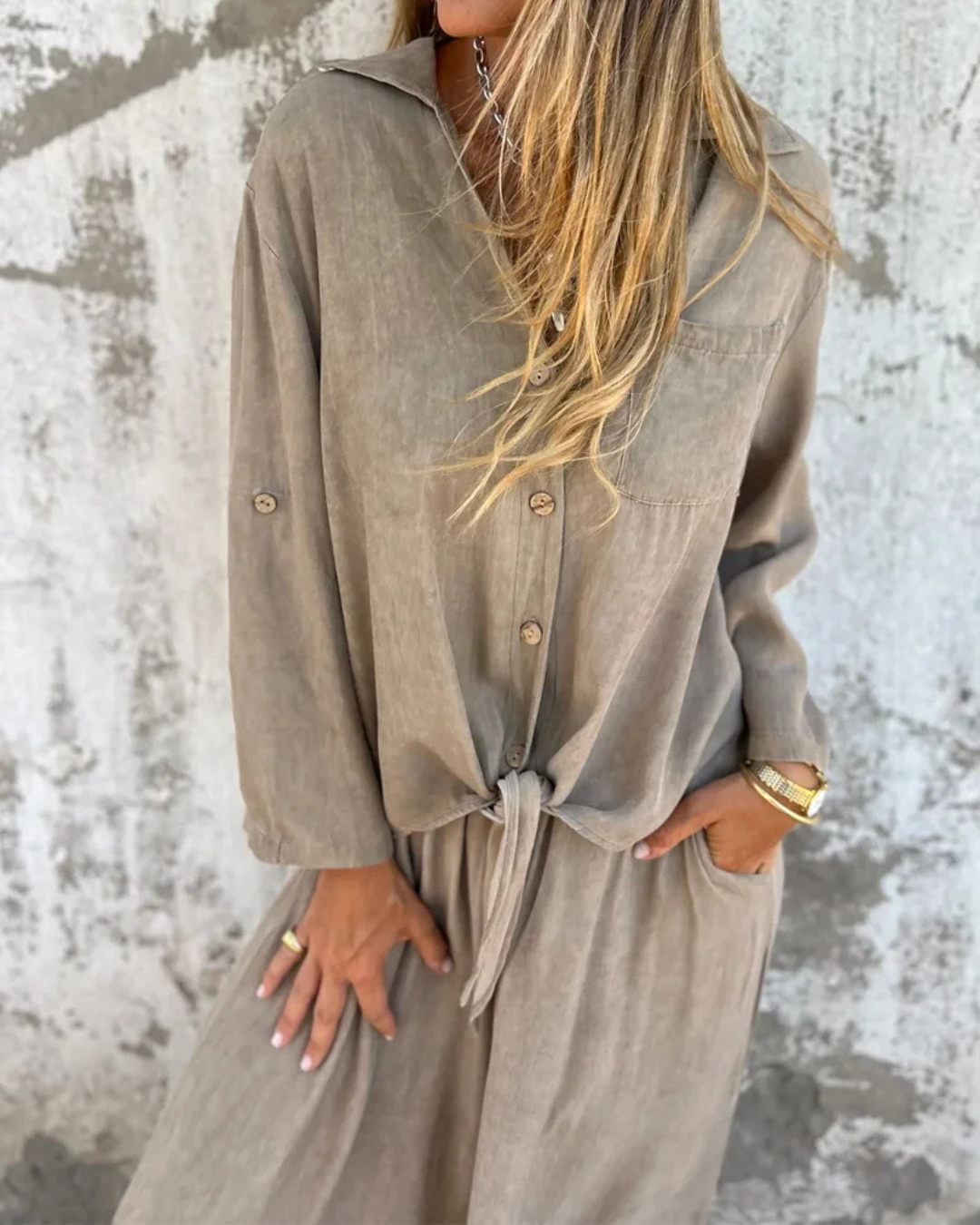 Conjunto de 2 Piezas con Mono Largo de Pierna Ancha para Mujer con Camisa de Botones y Lazo Frontal®
