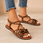 Sandalias Planas con Lazo y Tiras Elásticas®
