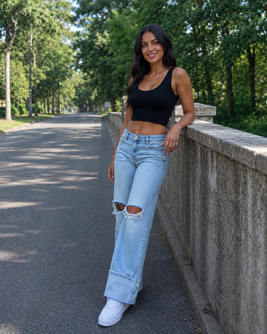 Pantalones holgados con rodillas rasgadas®