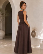 Vestido Midi sin Mangas con Falda Amplia