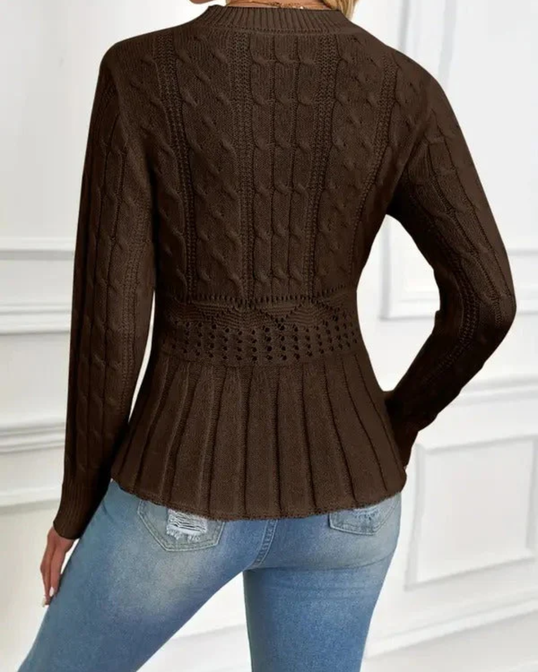 Jersey de punto grueso con cuello redondo para mujer®