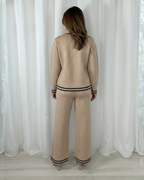Conjunto Casual de Tres Piezas para Mujer con Cárdigan y Pantalón