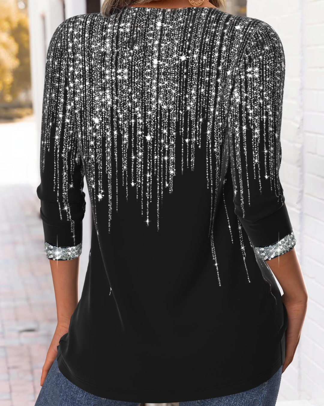 Blusa fluida con escote en V y detalles brillantes para mujer