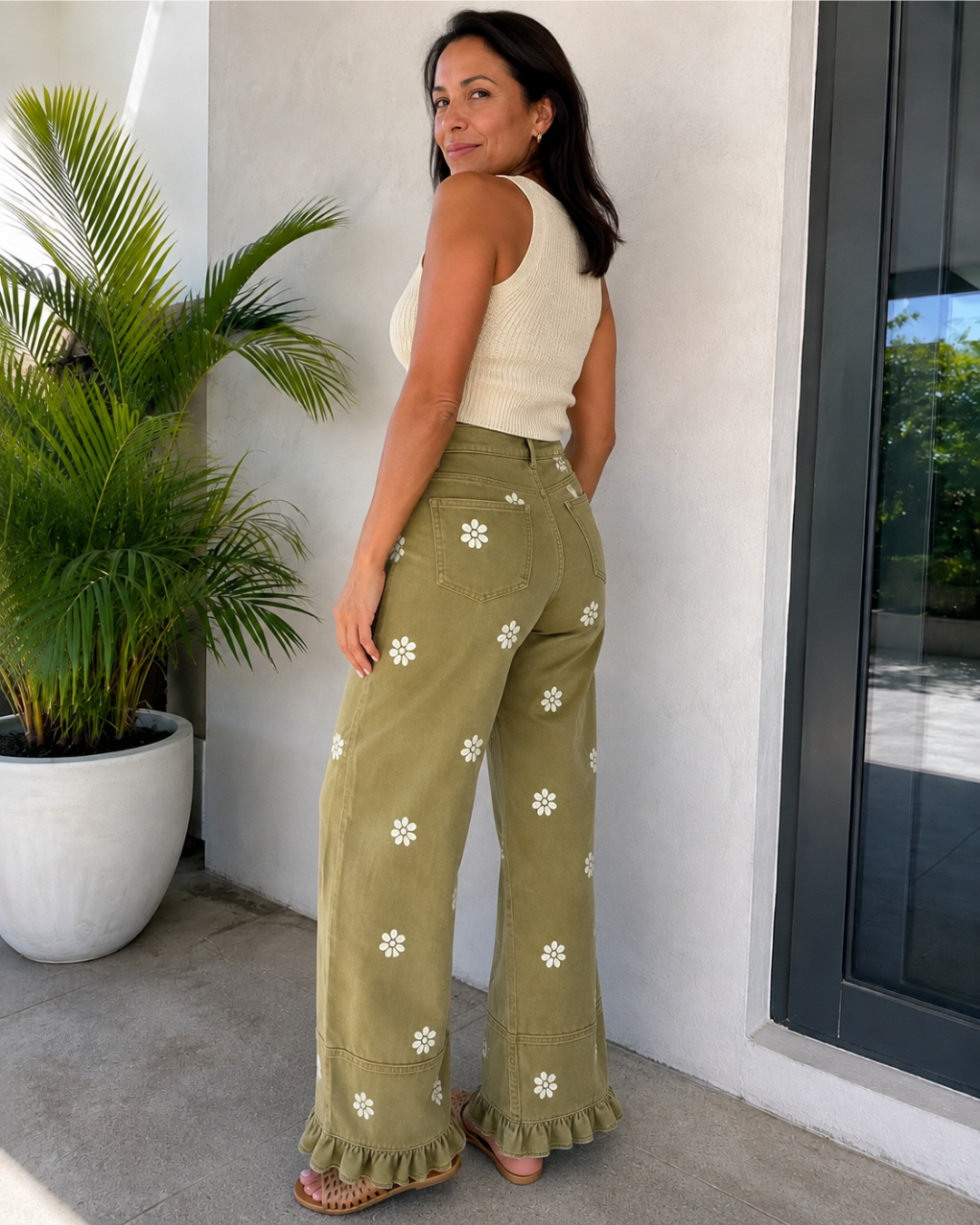 Pantalón Wide Leg con Bordados Florales
