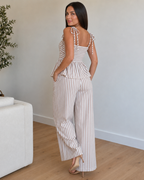 Conjunto de Top con Volante y Pantalón Palazzo