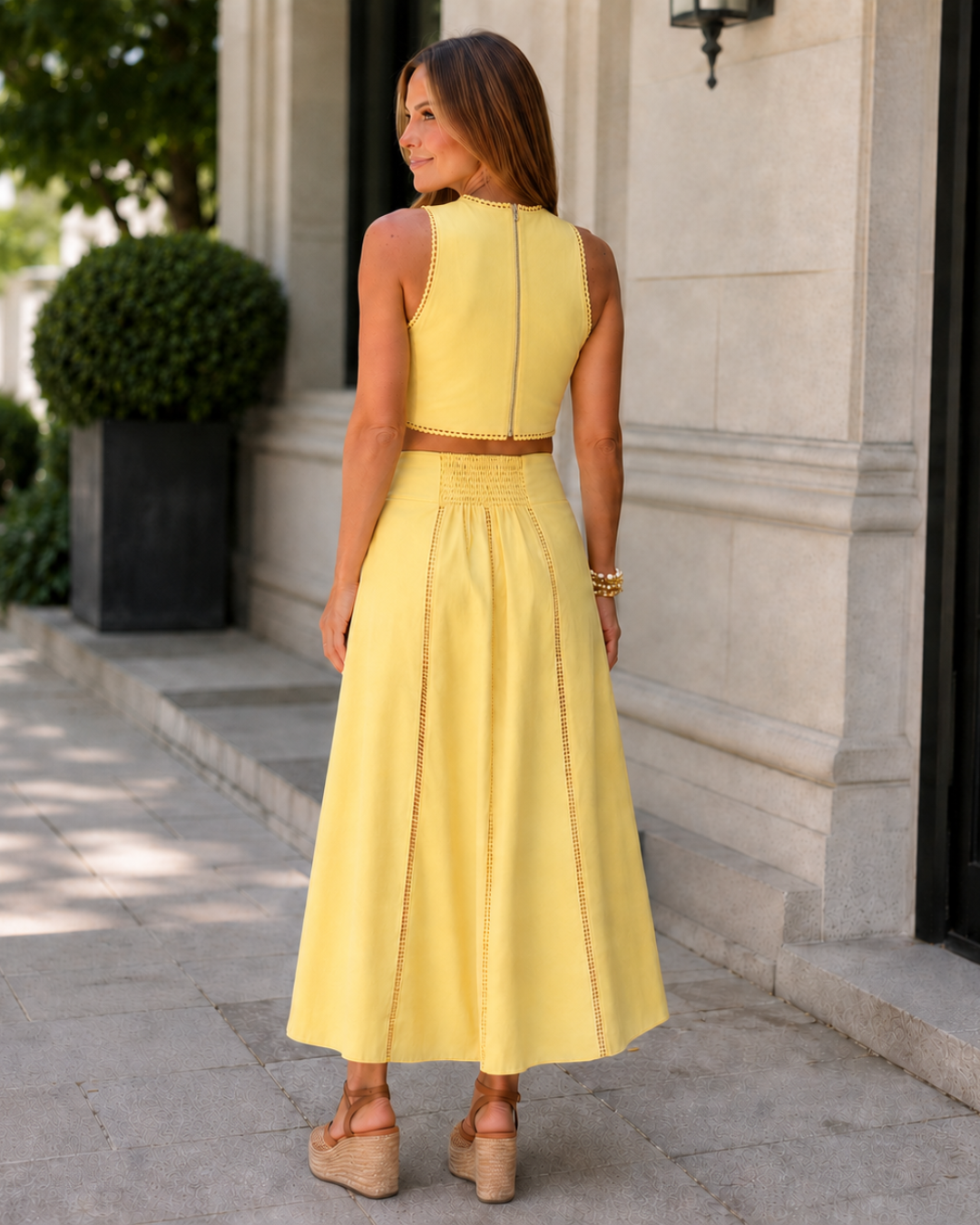Conjunto de Top Halter y Falda Midi®