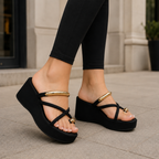 Sandalias de Plataforma con Detalles Metálicos