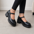 Zapatos con Tacón Ancho y Hebilla Ajustable