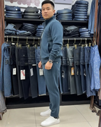 Conjunto deportivo bordado de dos piezas muy versátil para hombre®