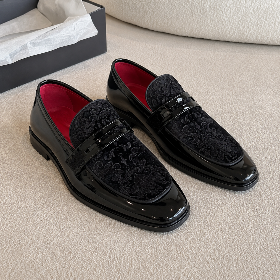 Mocasines de Vestir con Detalle Texturizado y Acabado Brillante