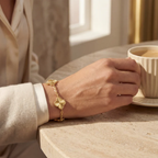 Pulsera Minimalista con Detalle Elegante®