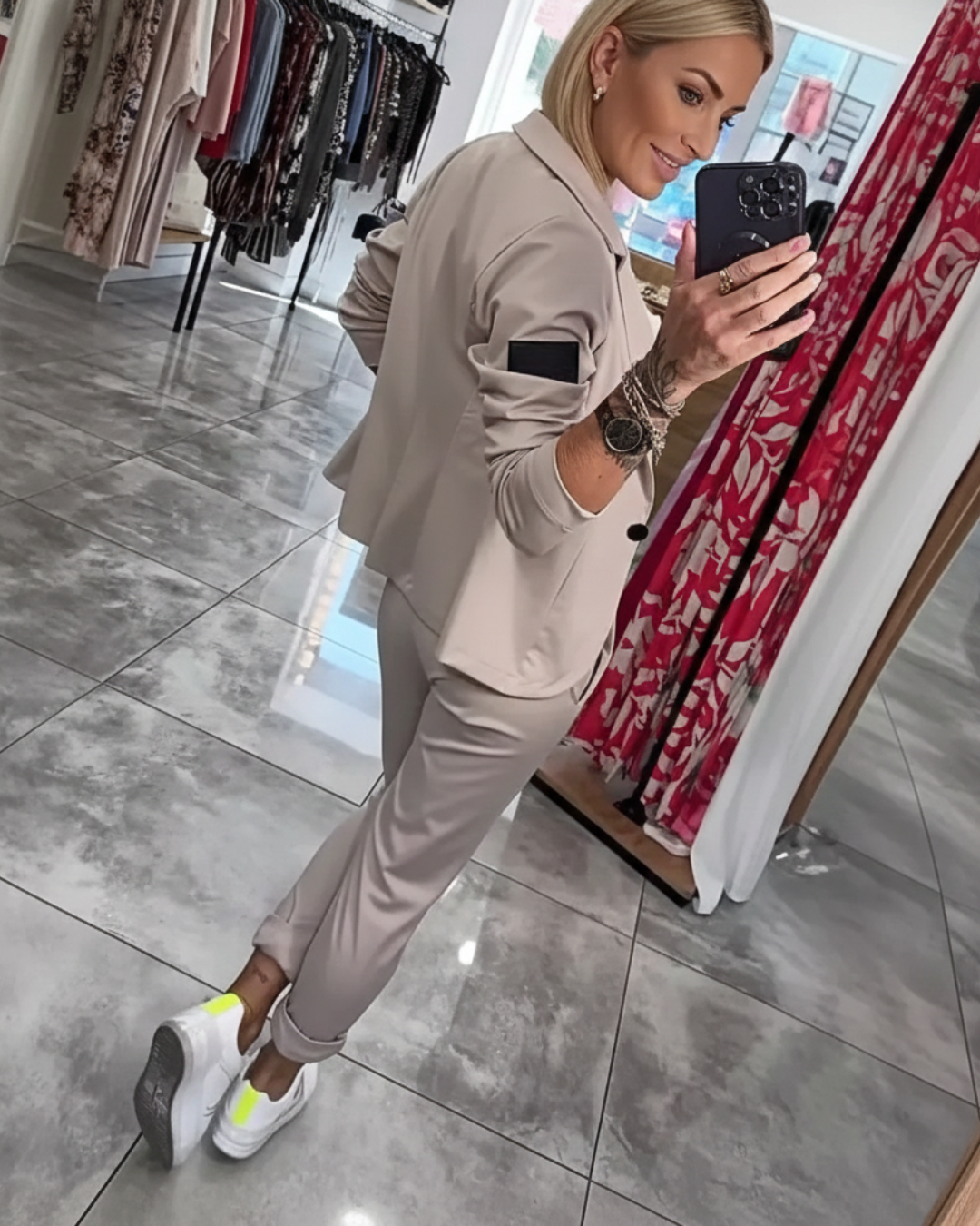 Conjunto de blazer y pantalón elegante para mujer®