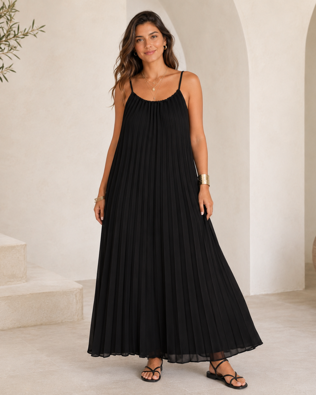 Vestido largo plisado con tirantes finos®