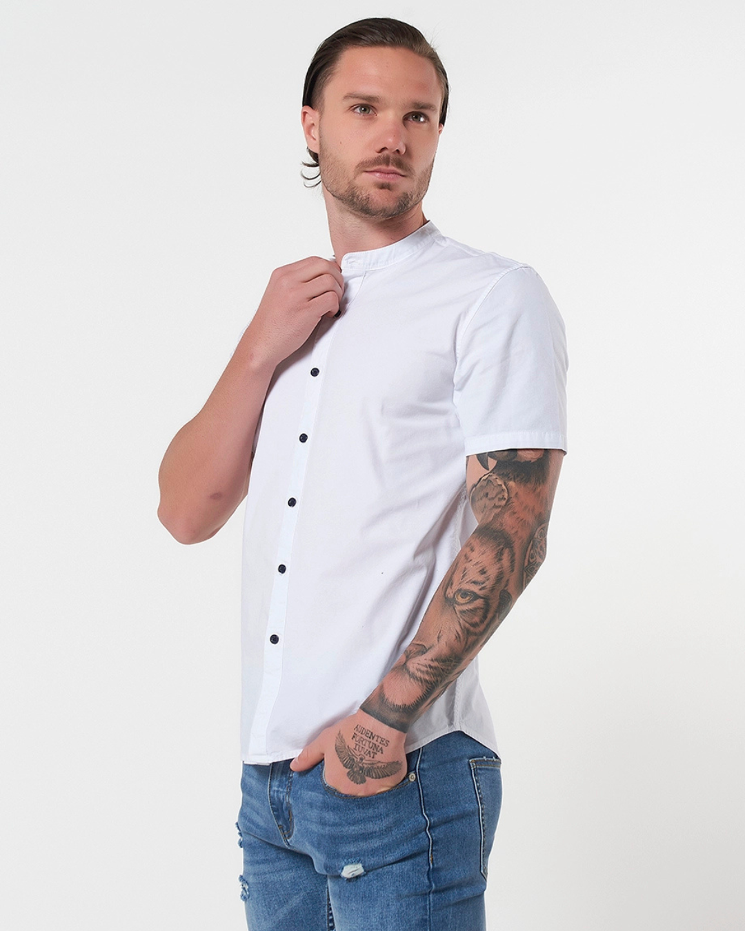Camisa Bakú con Cuello Mao®