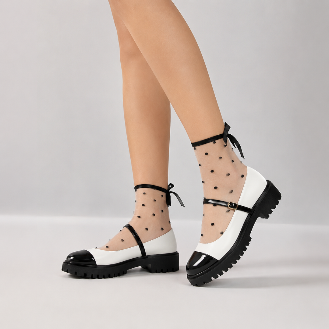 Zapatos con Hebilla y Suela Dentada®