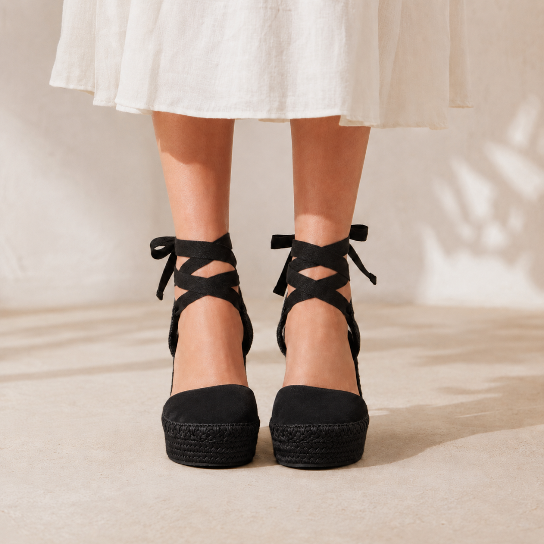 Tacones de Cuña con Lazo en el Tobillo