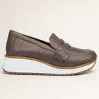 Mocasines con Plataforma y Detalles Metálicos®