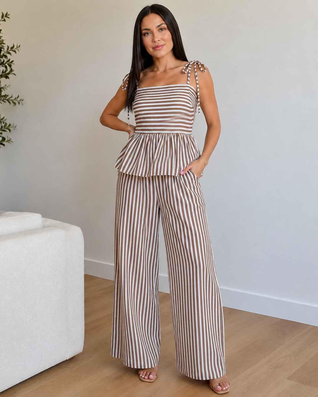Conjunto de Top con Volante y Pantalón Palazzo