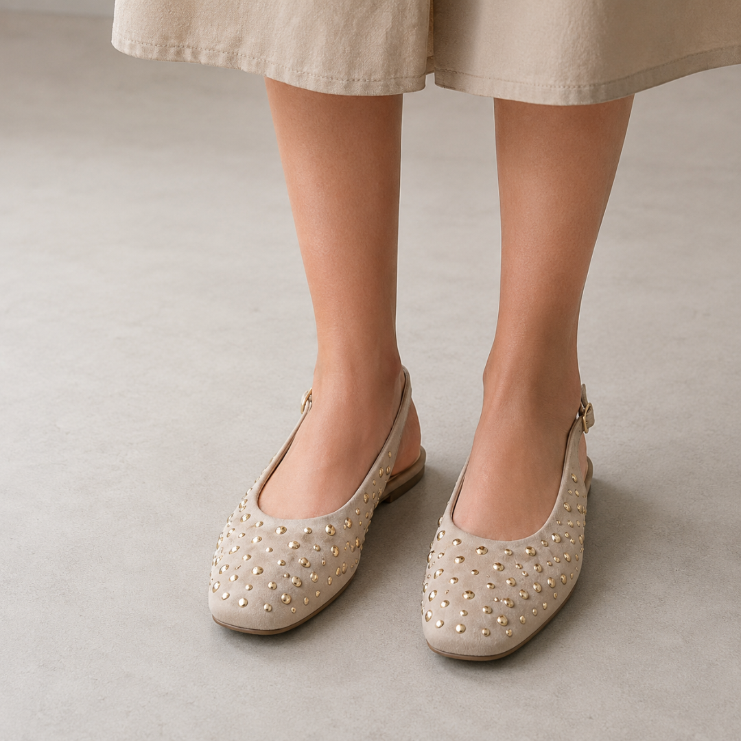 Bailarinas con Tachas y Correa Trasera®