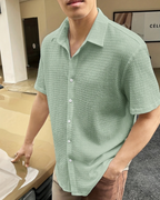 Camisa de manga corta con tejido texturizado para hombre
