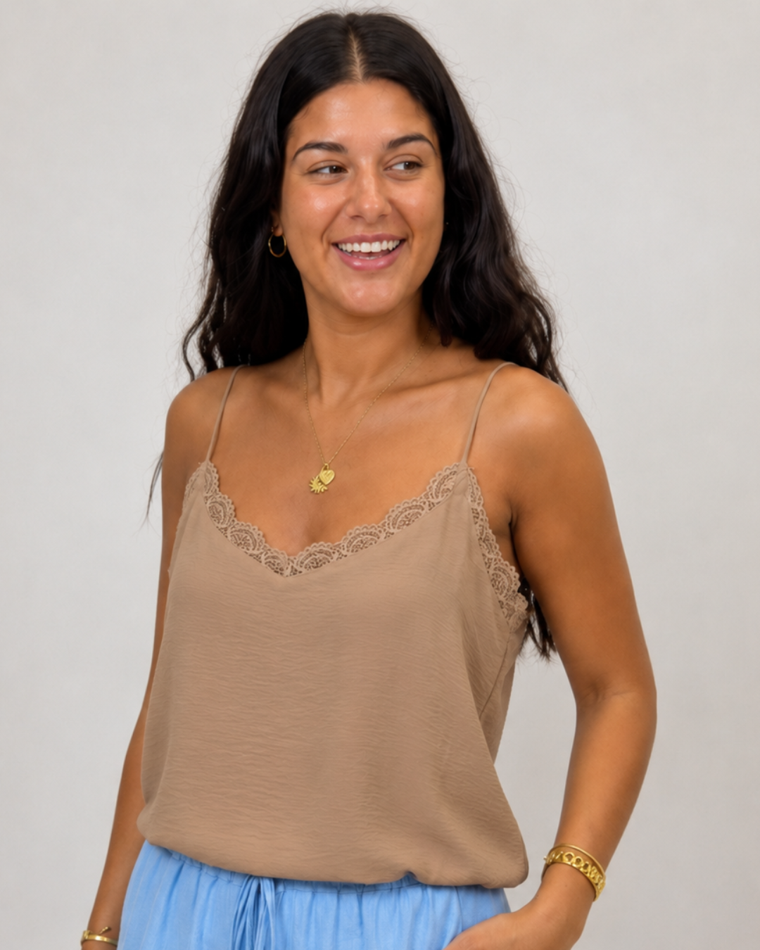 Top Lencero con Encaje y Tirantes Finos