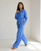 Conjunto Fluido de Blusa y Pantalón®