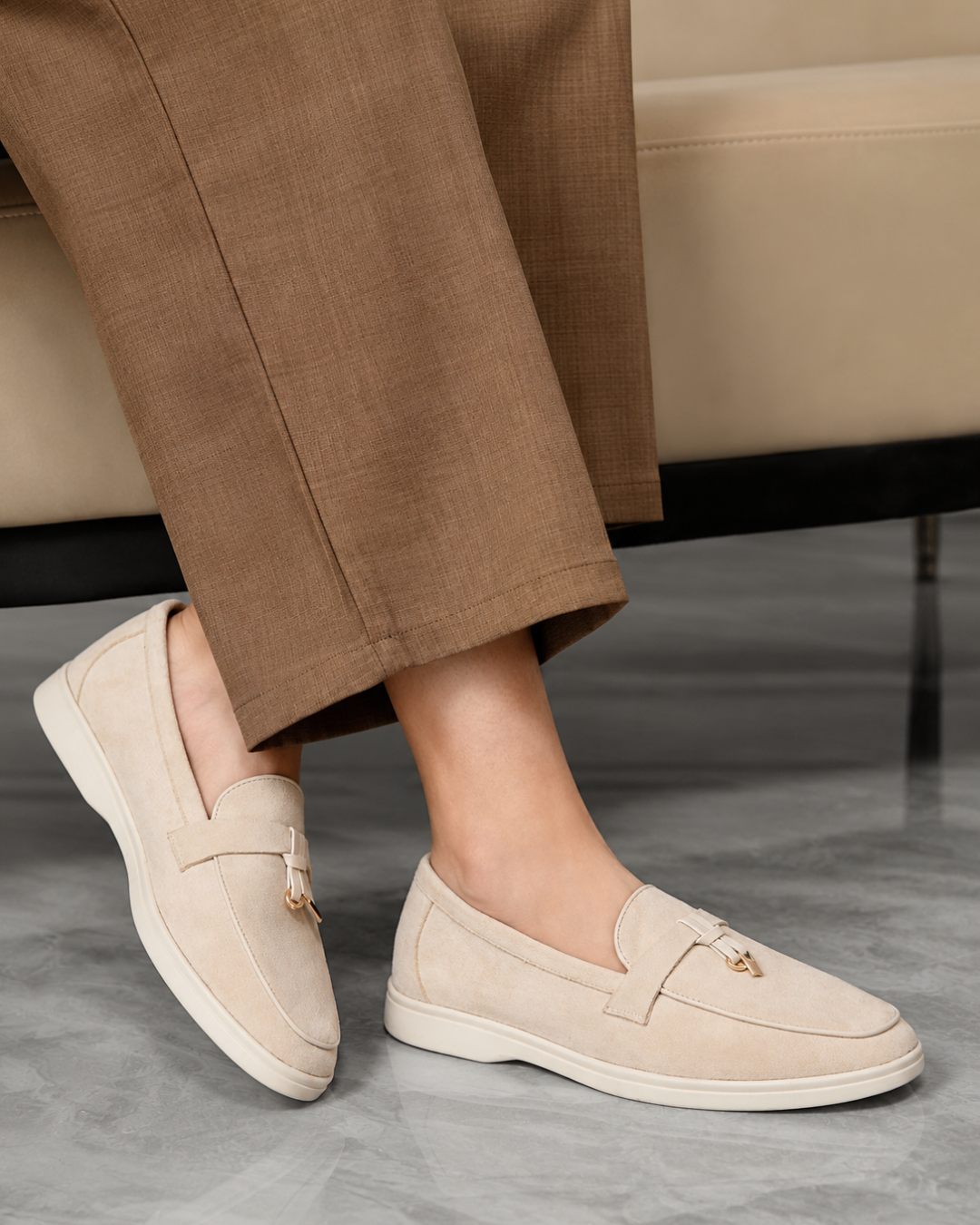 Mocasines Ligeros con Detalle Decorativo