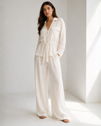Conjunto Fluido de Blusa y Pantalón®
