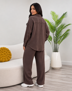 Conjunto Fluido de Camisa y Pantalón®