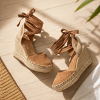 Tacones de Cuña con Lazo en el Tobillo