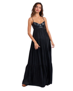 Vestido de Gala con Corsé y Caída Fluida