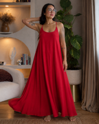 Vestido Largo Fluido con Tirantes Finos